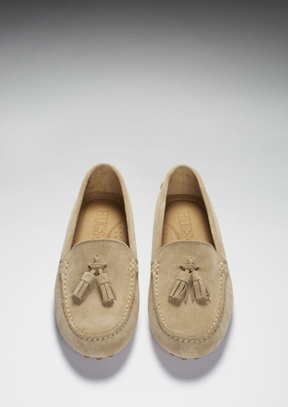 Hugs &  Co.  Women's Tasselled Driving Loafers, Taupe Suede